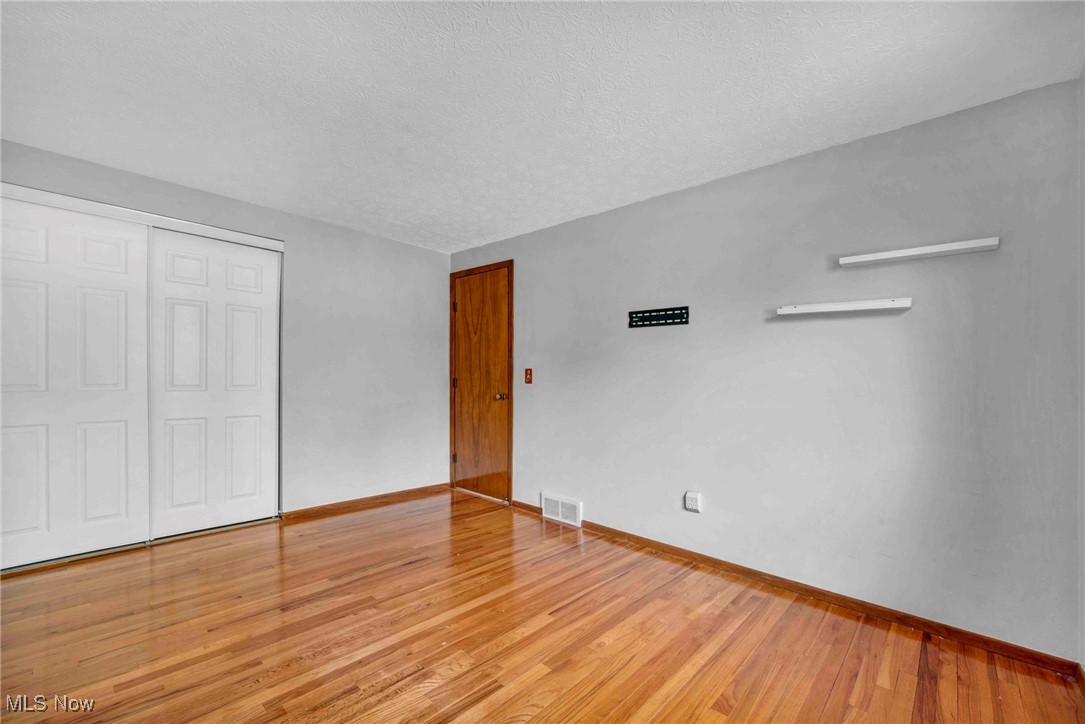 462 Waterbury Drive, Eastlake, Ohio image 22