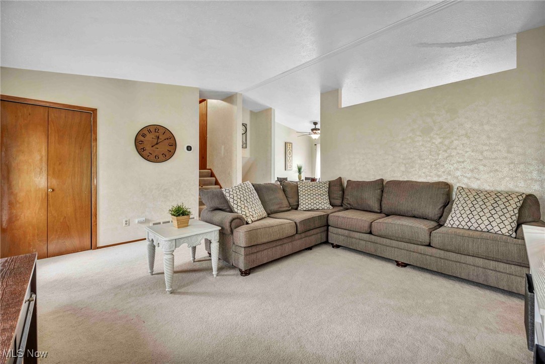 462 Waterbury Drive, Eastlake, Ohio image 9
