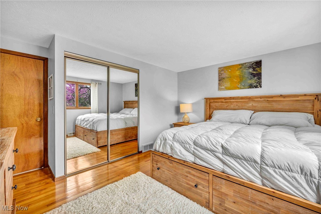 462 Waterbury Drive, Eastlake, Ohio image 18
