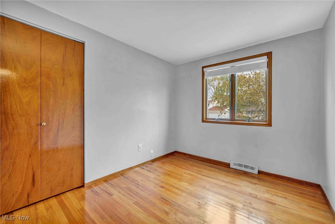 462 Waterbury Drive, Eastlake, Ohio image 23