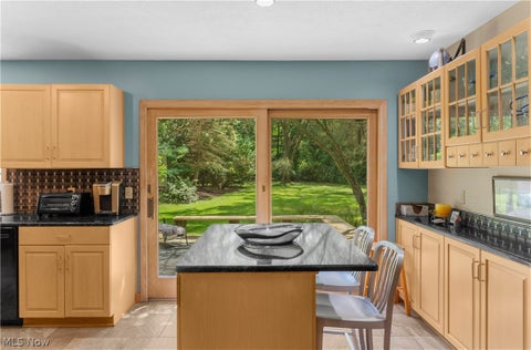 Tiny photo for 1337 Springwood TRCE SE, Warren, OH 44484 (MLS # 5239916)
