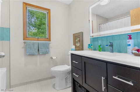 Tiny photo for 1337 Springwood TRCE SE, Warren, OH 44484 (MLS # 5239916)