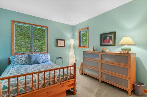 Tiny photo for 1337 Springwood TRCE SE, Warren, OH 44484 (MLS # 5239916)
