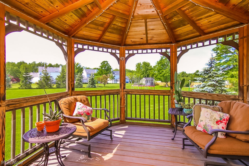 Lakeside Village - Residential