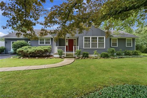 Homes For Sale - 26737 Akins Road<br/> Columbia Station, OH 44028