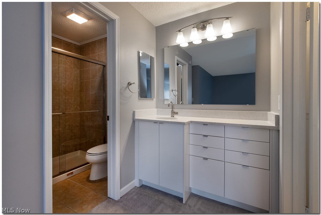 Fox Hol/Woodhawk Condo Ph 02 - Residential