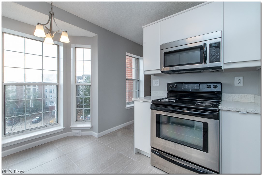 Fox Hol/Woodhawk Condo Ph 02 - Residential