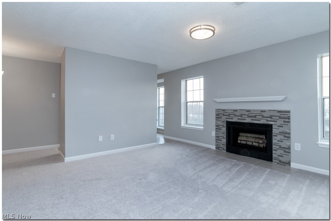 Fox Hol/Woodhawk Condo Ph 02 - Residential