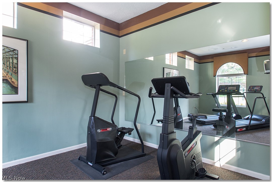 Fox Hol/Woodhawk Condo Ph 02 - Residential