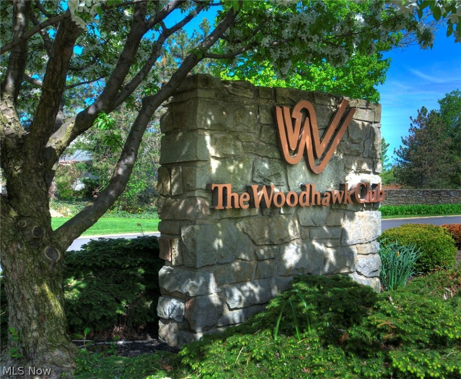 Fox Hol/Woodhawk Condo Ph 02 - Residential