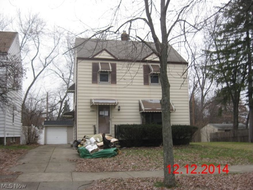 Remodeled 3 bedroom Colonial * Many Updates