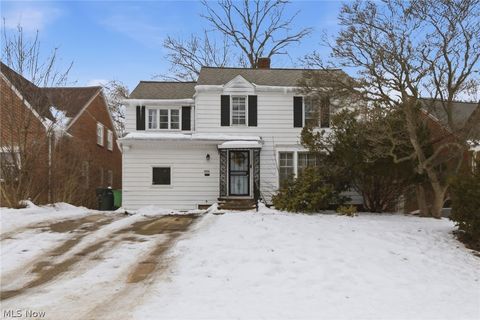 Homes For Sale - 1934 Beverly Hills Drive<br/> Euclid, OH 44117