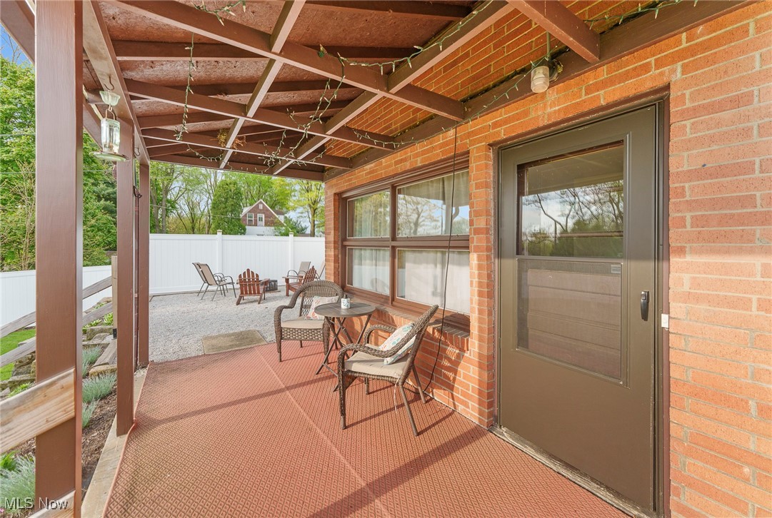 3184 Landscape Circle, Canton, Ohio image 33