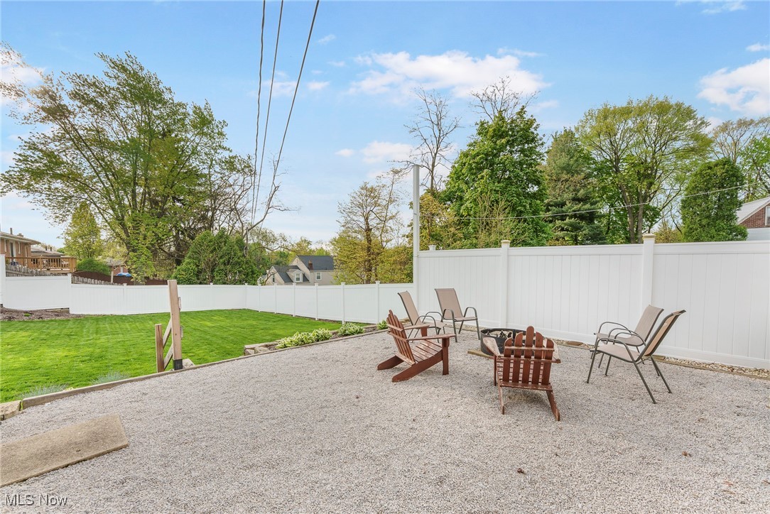3184 Landscape Circle, Canton, Ohio image 31