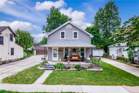 208 Clark Street, Berea, OH 44017 - #: 5135821