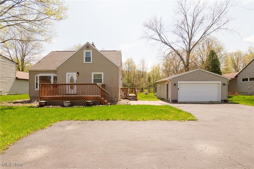 Clean, updated, and move-in ready, this 4-bed home on over 2 acres, has the space you want and the upgrades you
need! The kitchen and bathrooms have been thoughtfully updated with modern finishes, bringing fresh style to the
warm and inviting layout.
Major improvements have already been taken care of: Furnace (2020), A/C (2021), water heater (2021), and basement
waterproofing with a drain tile system (2020), offering peace of mind for years to come.
Step outside and enjoy the space you've been looking for. The large yard provides the ideal setting for gardening,
backyard barbecues, firepit nights, space to play, or future expansion. Whether you're looking to spread out or just
enjoy a little extra breathing room, this property delivers!
To top it off, the seller is offering a 1-year home warranty for added confidence. Don't miss your opportunity to make
it yours!