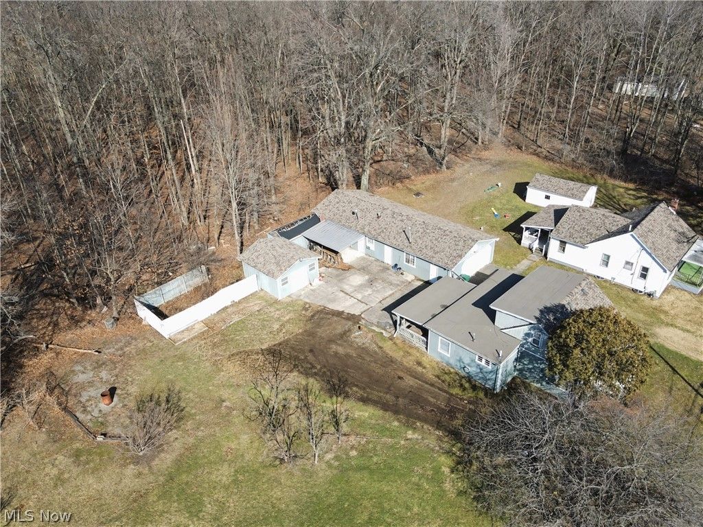 Photo of 3990 Crum Road, Youngstown, OH 44515 (MLS # 5189671)