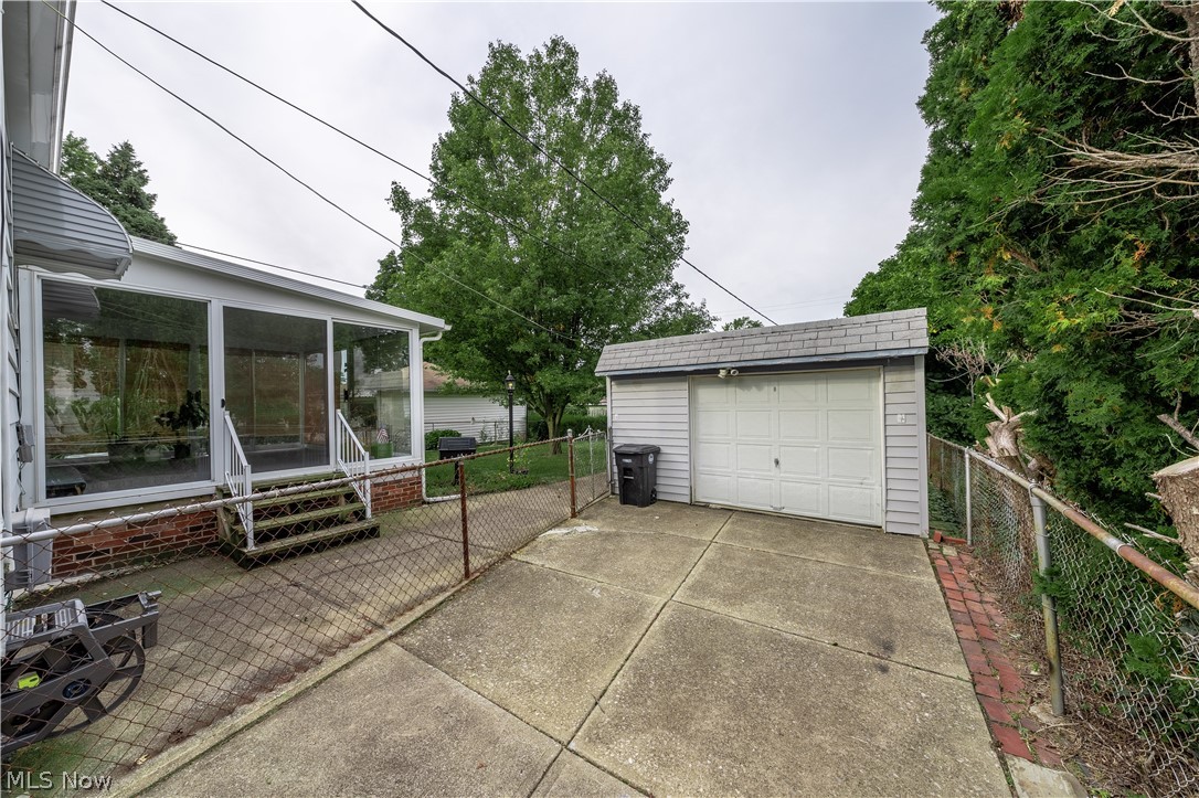 Puritas Road - Residential