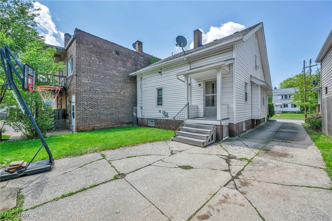 3707 W 140th Street, Cleveland, Ohio image 5