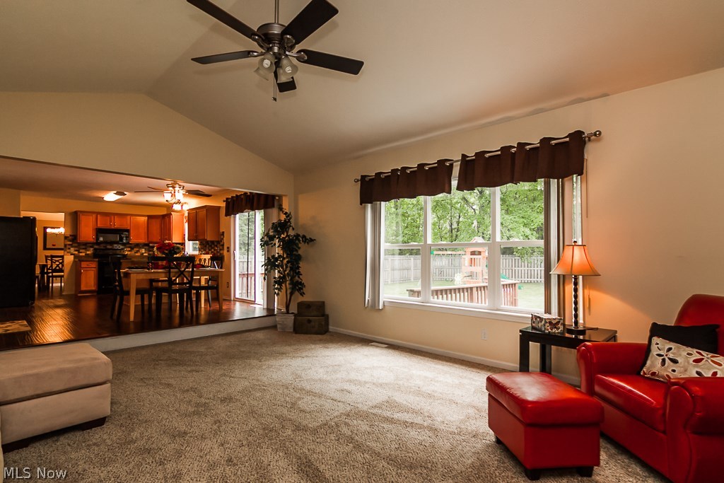 J H Mccall Inc Bedford Hlnds S - Residential