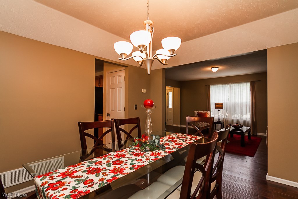 J H Mccall Inc Bedford Hlnds S - Residential