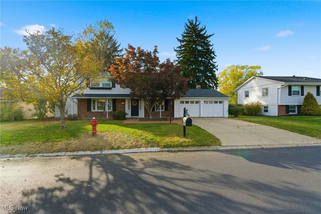 Photo of 1209 Greenacre Drive, Cambridge, OH 43725 (MLS # 5168087)