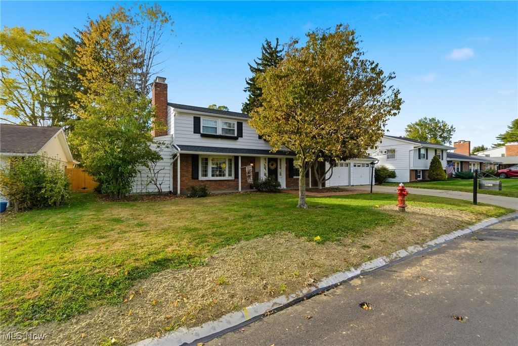 Photo of 1209 Greenacre Drive, Cambridge, OH 43725 (MLS # 5168087)