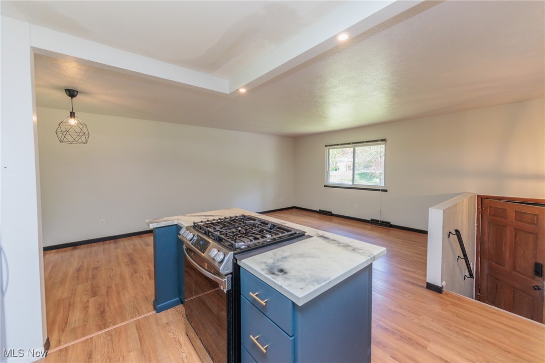 Village Gree - Residential