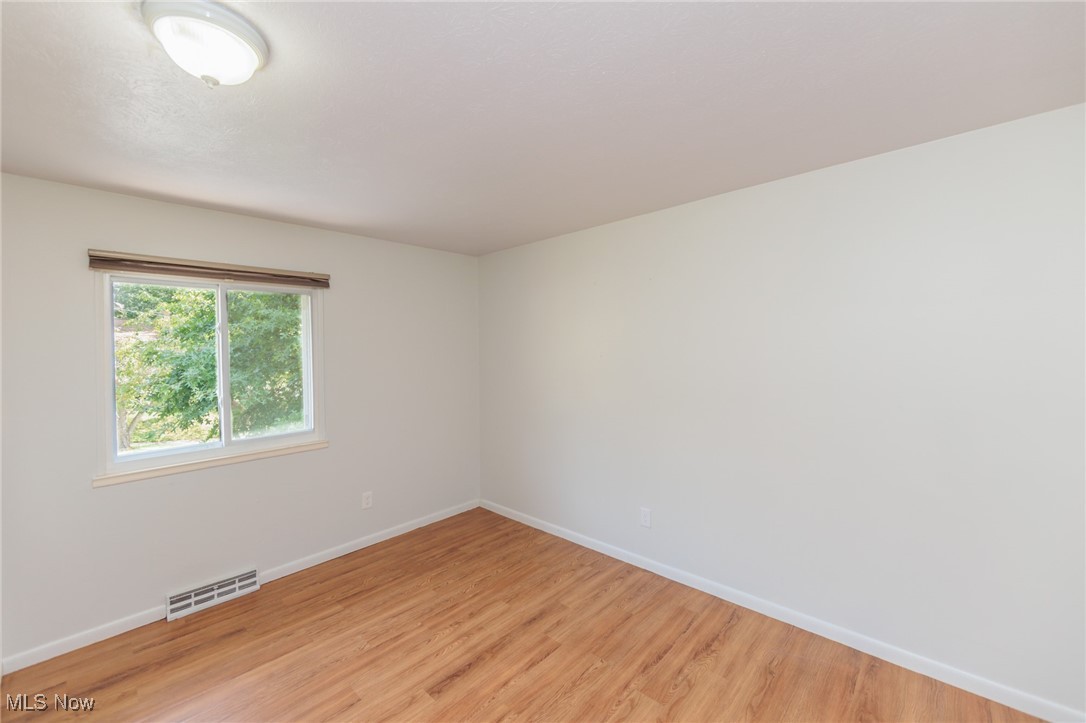 Village Gree - Residential