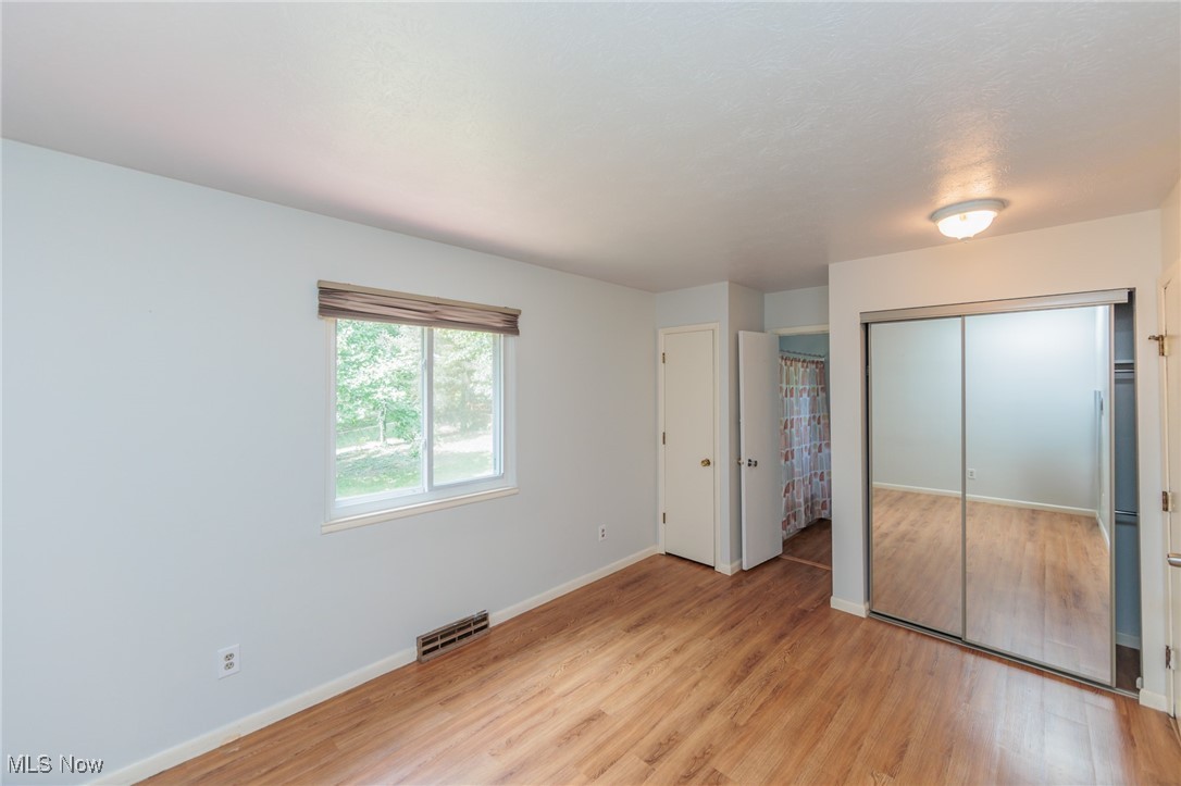 Village Gree - Residential