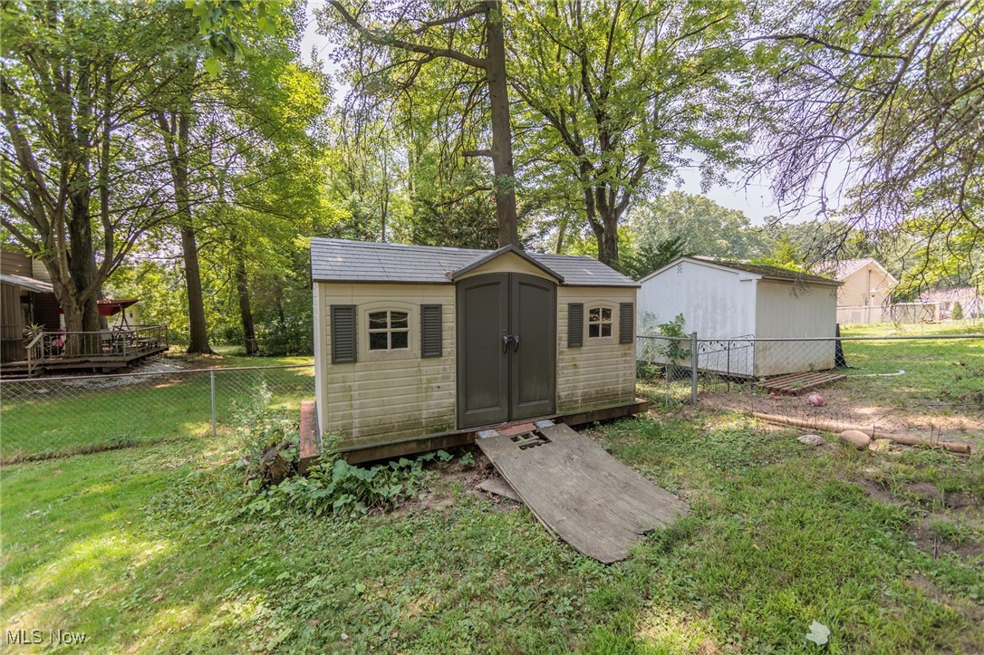 Village Gree - Residential