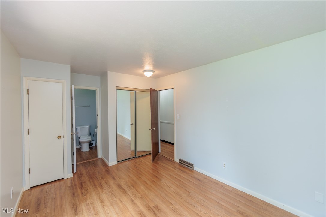 Village Gree - Residential