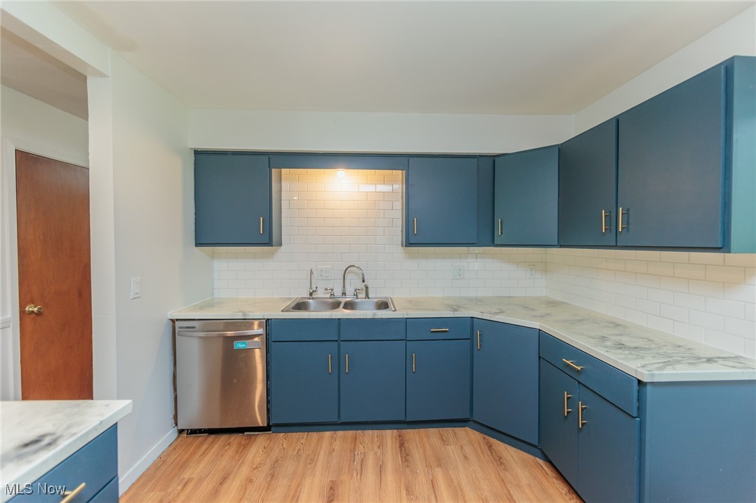 Village Gree - Residential