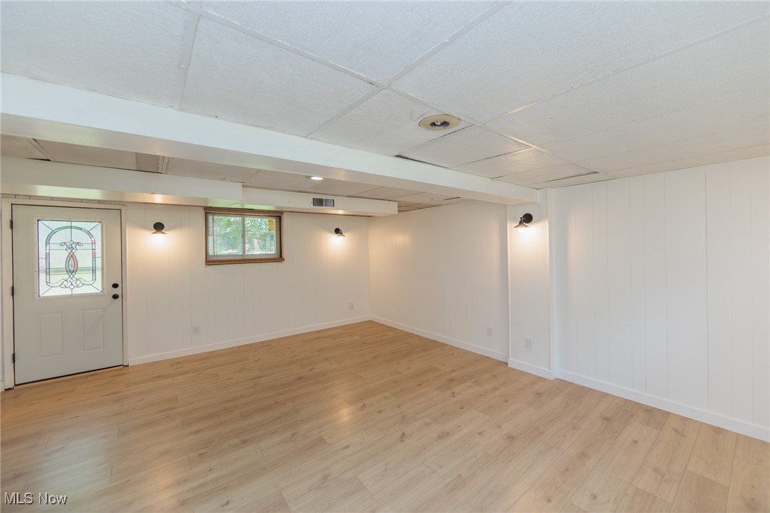 Village Gree - Residential