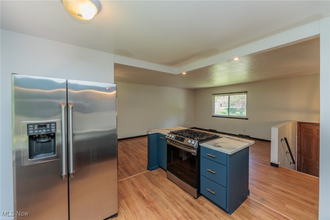 Village Gree - Residential