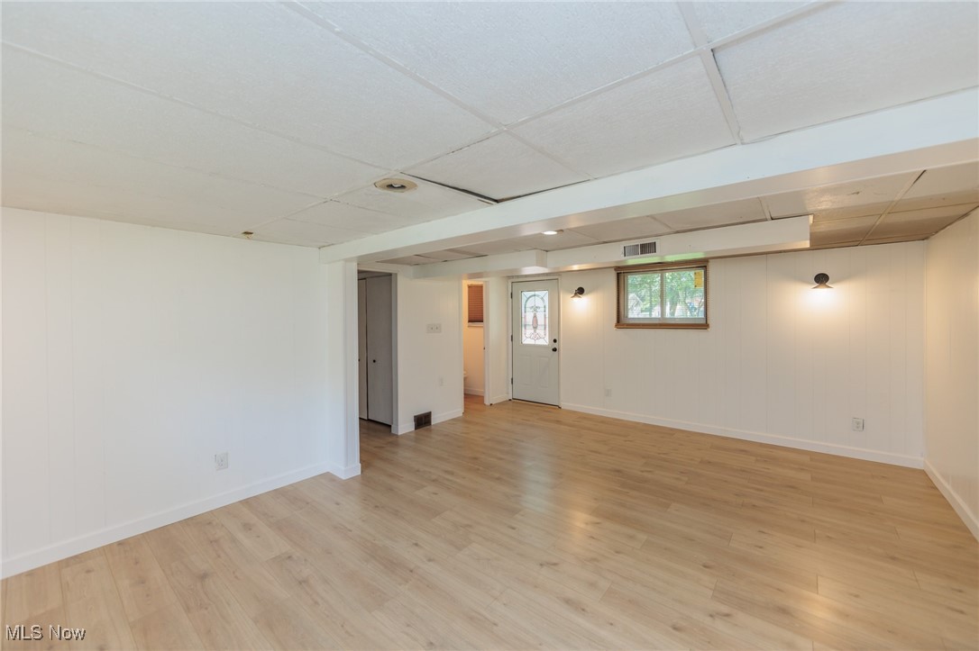 Village Gree - Residential