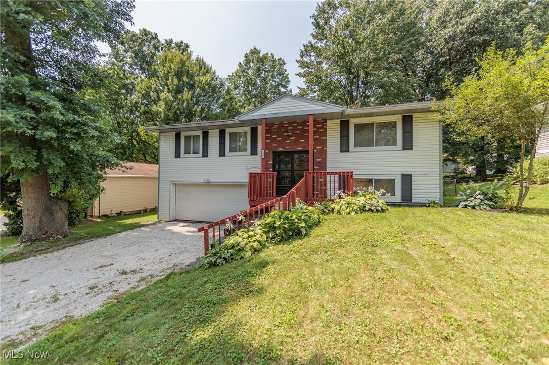 Village Gree - Residential