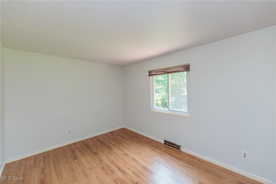 Village Gree - Residential