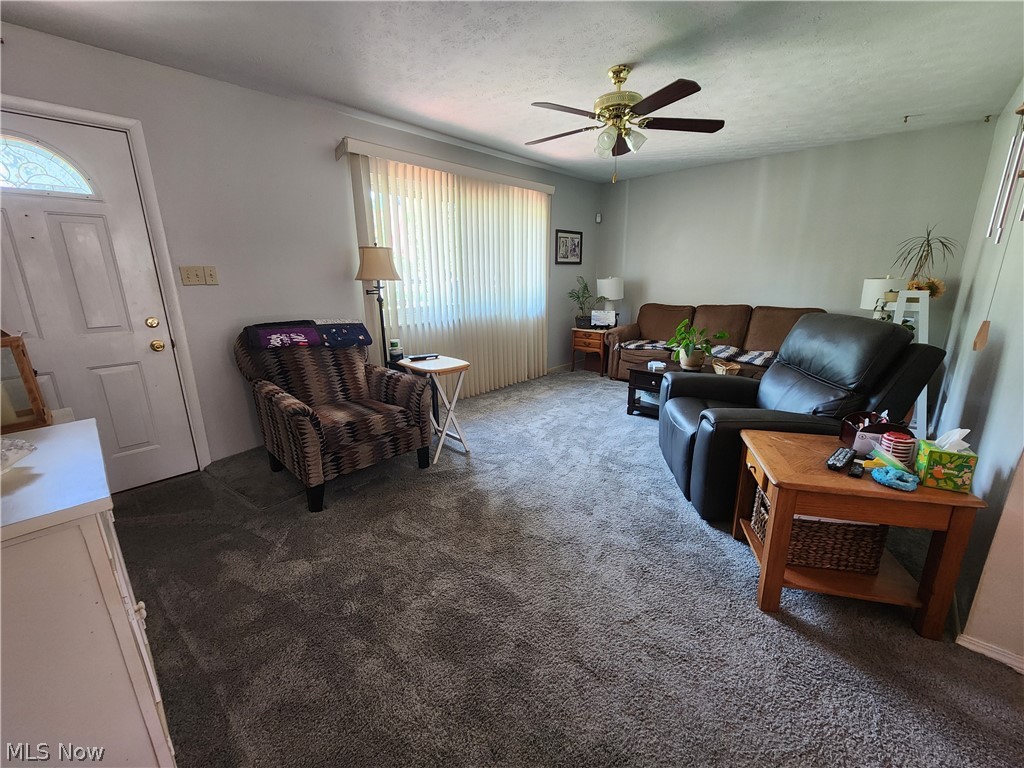 Roseland Country Est - Residential