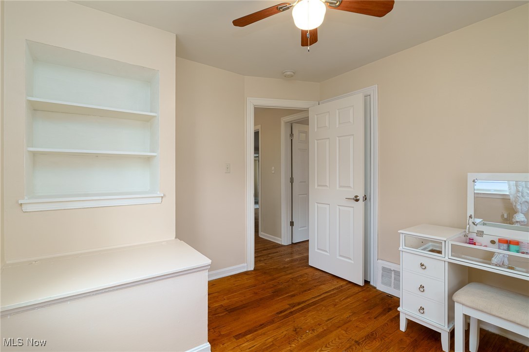 Seltzer Round Companys Montic - Residential