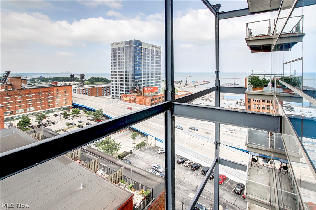 Pinnacle Condo - Residential Lease