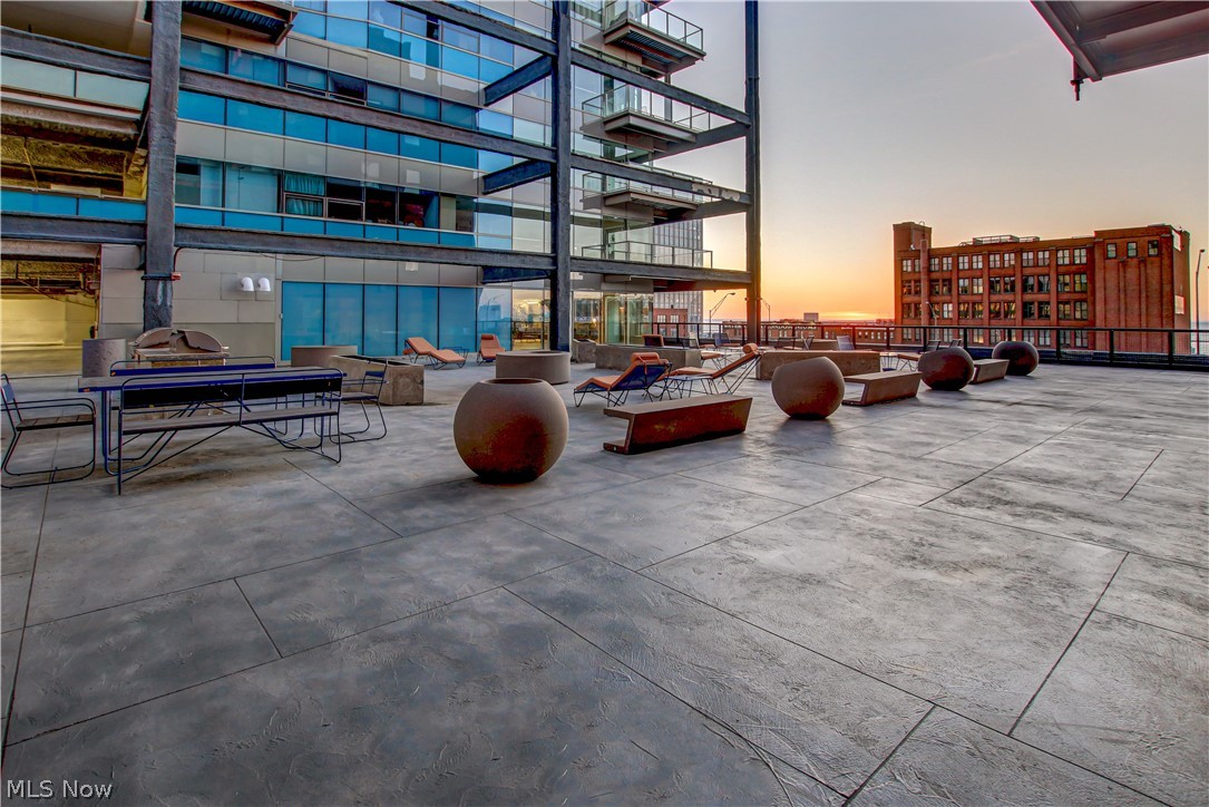 Pinnacle Condo - Residential Lease