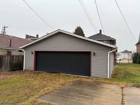 Tiny photo for 345 Wabash Avenue S, Brewster, OH 44613 (MLS # 5180237)