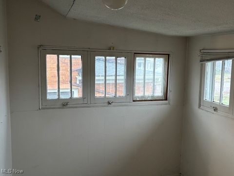 Tiny photo for 345 Wabash Avenue S, Brewster, OH 44613 (MLS # 5180237)