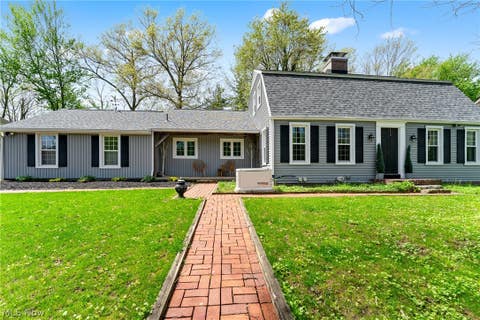Homes For Sale - 830 Blueberry Hill Drive<br/> Canfield, OH 44406
