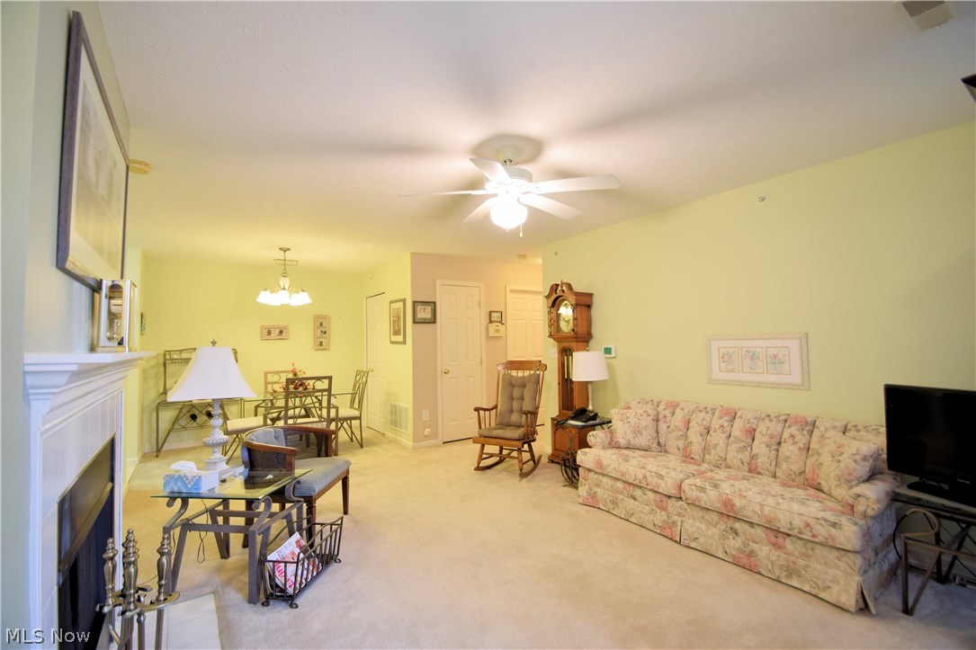 Lenox Crk Condo Ph 02 - Residential