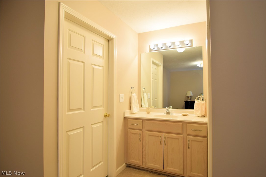 Lenox Crk Condo Ph 02 - Residential