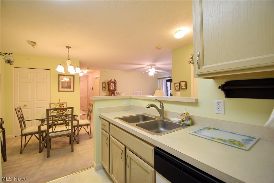 Lenox Crk Condo Ph 02 - Residential