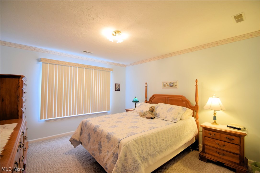 Lenox Crk Condo Ph 02 - Residential