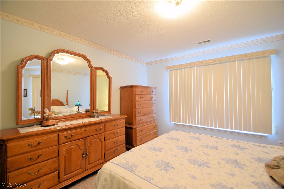 Lenox Crk Condo Ph 02 - Residential